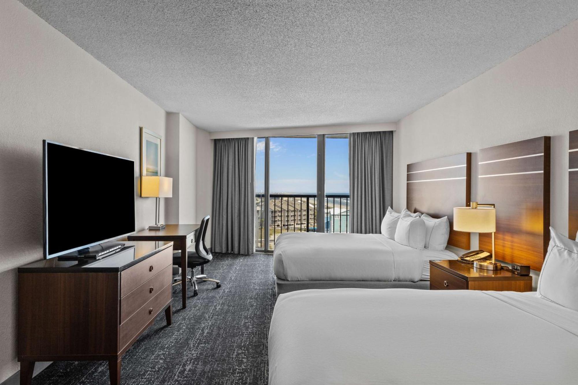 Doubletree By Hilton Atlantic Beach Oceanfront Esterno foto
